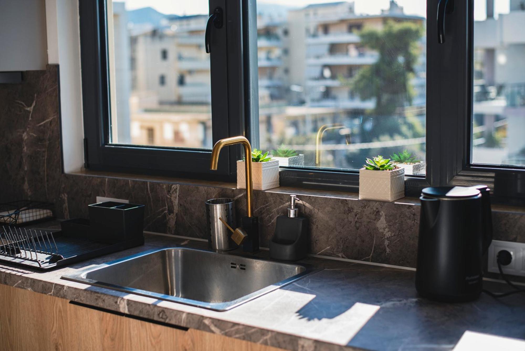White Harmony, 2 Bedroom Apartment Athens Exterior photo